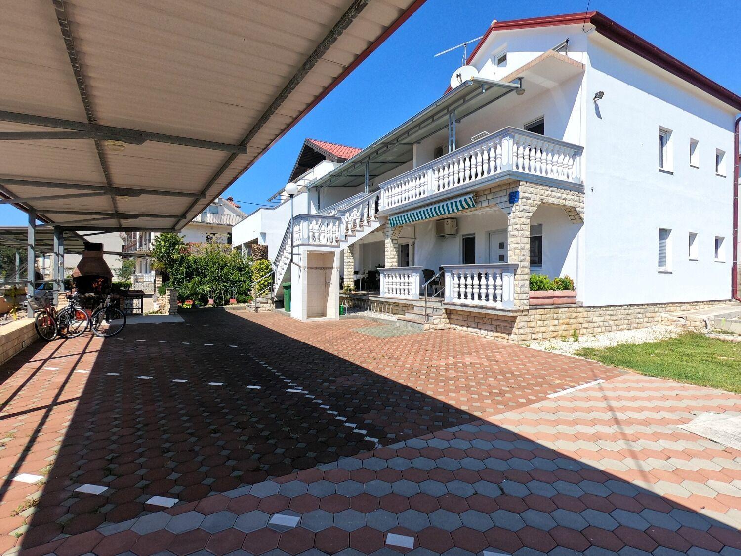 Apartments Ana Сукошан Екстер'єр фото
